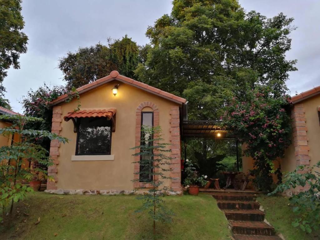 Villa Tuscany Country Resort Suan Phueng Εξωτερικό φωτογραφία