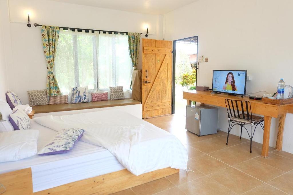 Villa Tuscany Country Resort Suan Phueng Εξωτερικό φωτογραφία