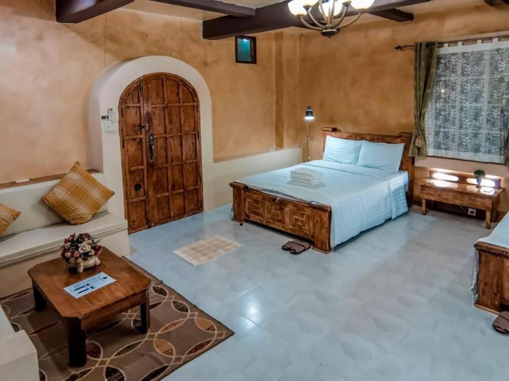 Villa Tuscany Country Resort Suan Phueng Εξωτερικό φωτογραφία