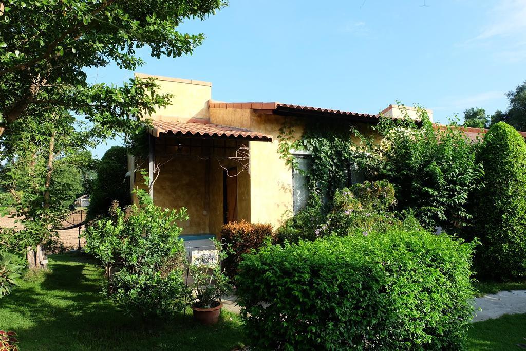 Villa Tuscany Country Resort Suan Phueng Εξωτερικό φωτογραφία